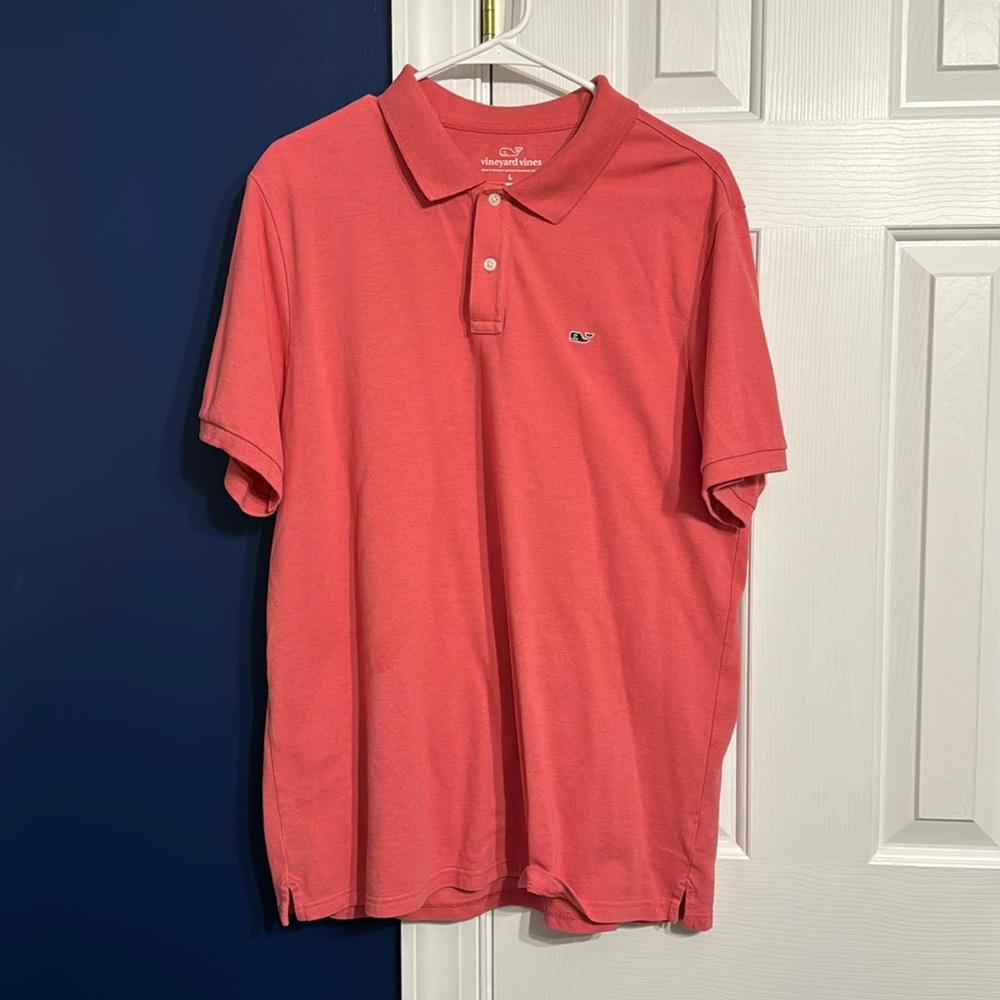 Vineyard Vines polo in coral with a navy blue whale! Size Large